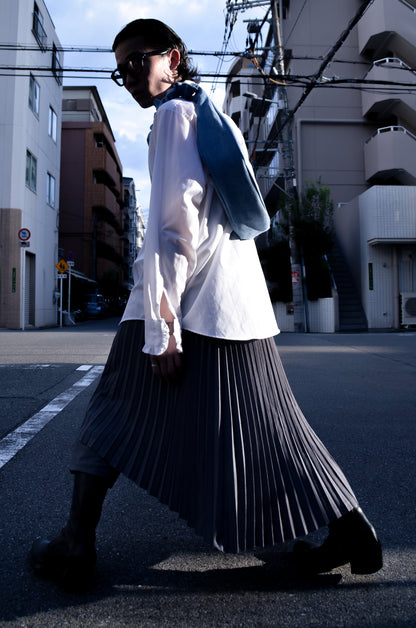 UE-003 / asymmetry pleats skirt